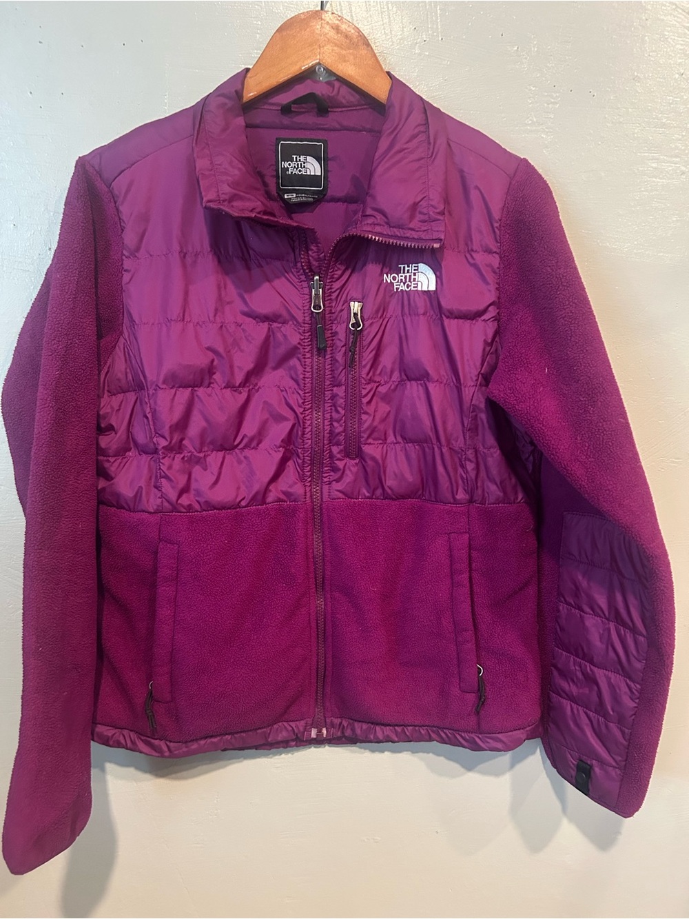 The North Face Women’s Plum Two-Texture Hybrid Puffer Jacket 550
